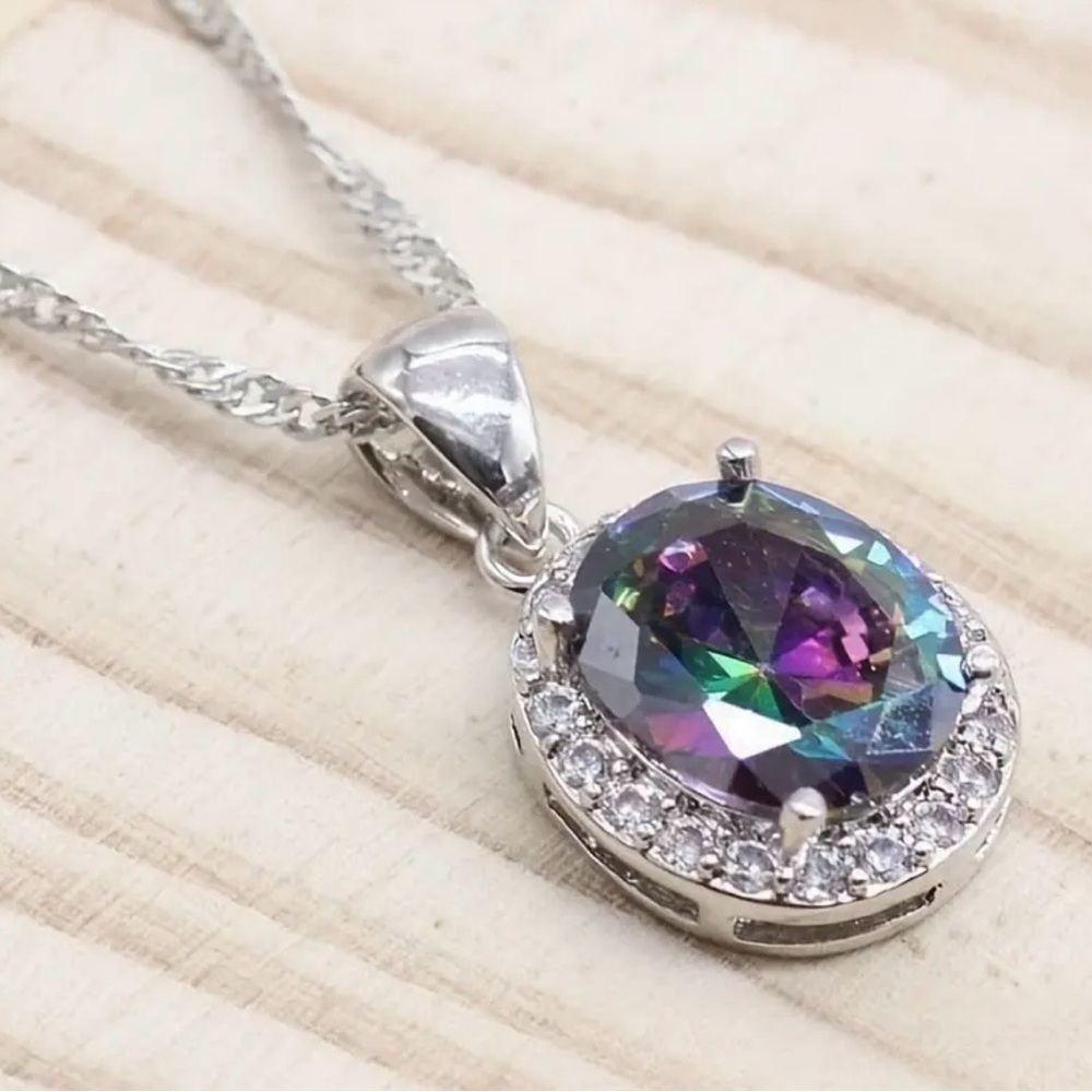 Silver Iridescent Gemstone Necklace. - Picture 2 of 5